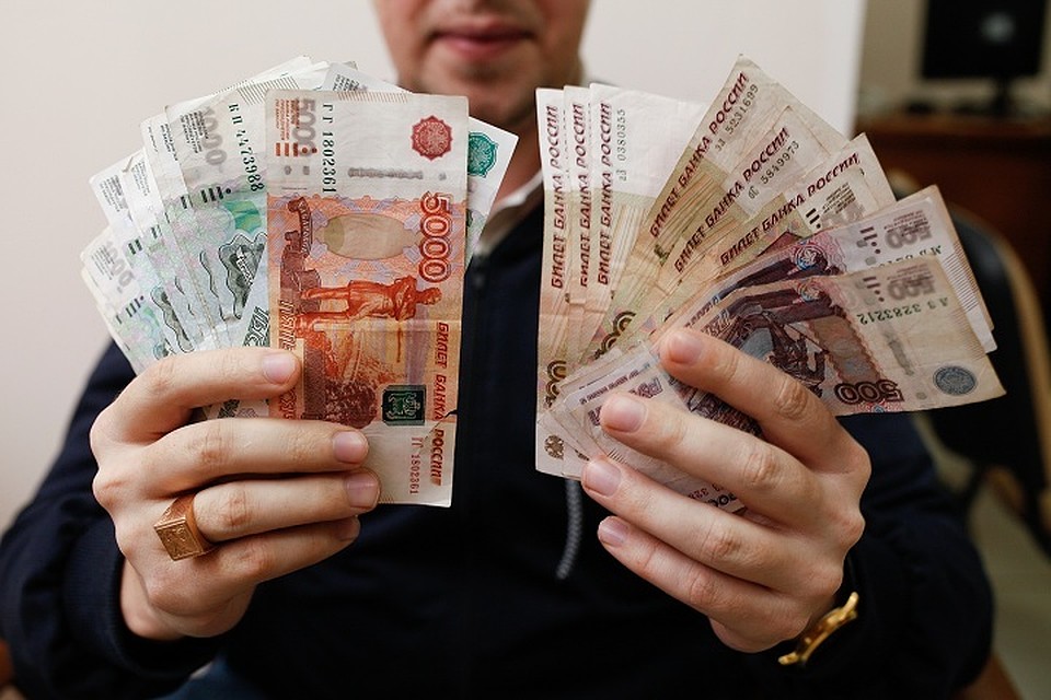 За взятки на режимный объект доставлялись запрещенные товары