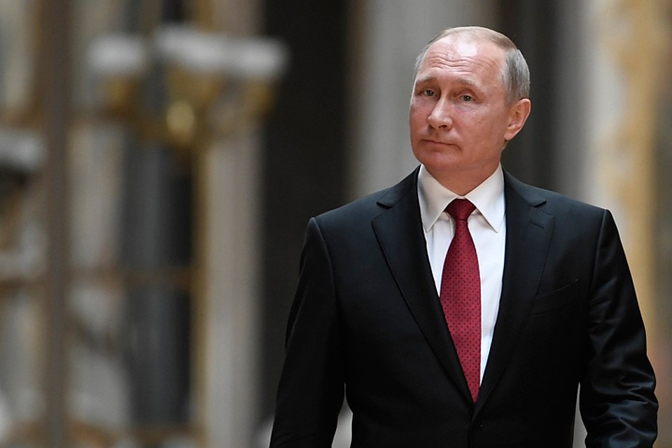 Владимир Путин продолжает свой визит во Францию