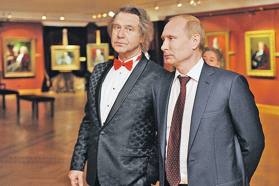 Визит президента Владимира Путина в галерею Александра Шилова. 2013 год. Фото: Алексей Никольский/РИА Новости