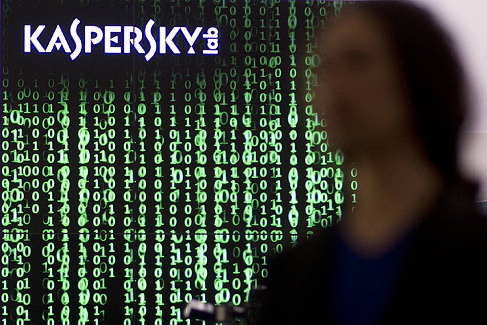 Сами зловреды при этом маскируются под антивирусные программы "Лаборатории Касперского" и имитируют их цифровые сертификаты безопасности
