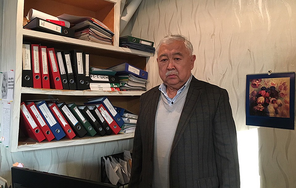 По мнению профессора Аюпова, требовать от соседей открыть границы можно будет тогда, когда мы выполним все требования ЕАЭС по обеспечению безопасности товаров