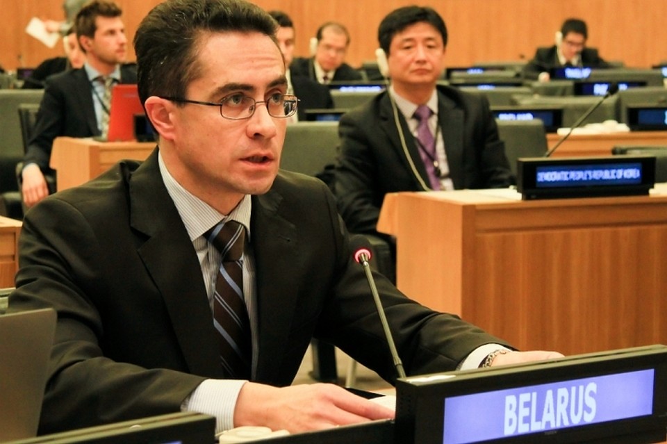 Фото с сайта mfa.gov.by Начальник управления информации – пресс-секретарь МИД Беларуси Дмитрий Мирончик