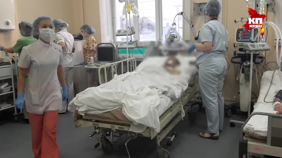 Оказалось не отравились, а заразились