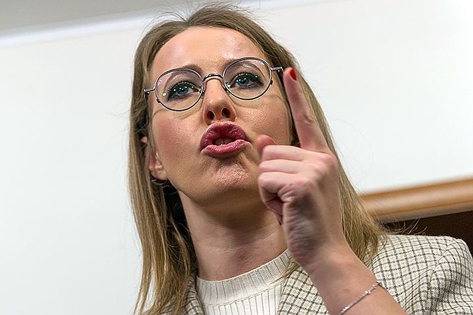 Чьи симпатии хотела завоевать Ксения Собчак, устроив по видеомосту пресс-конференцию для украинских журналистов, сказать сложно
