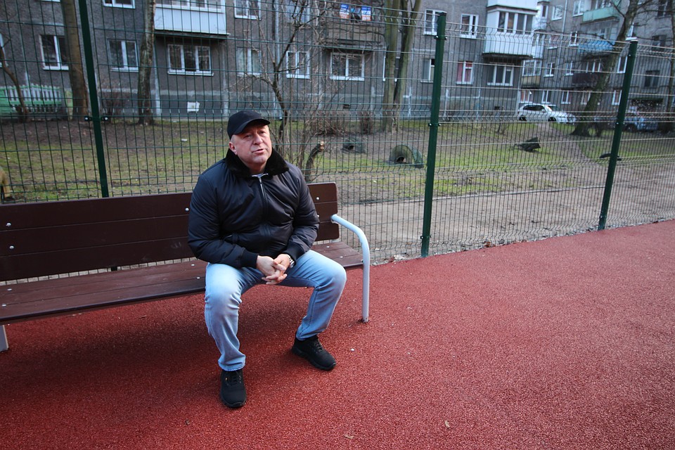 Александр Ярошук теперь переживает, что в городе нет снега