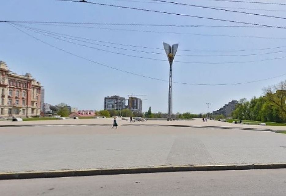 В Ростове на месте пожара около Театральной площади будет создан детский парк В Ростове на месте пожара около Театральной площади будет создан детский парк