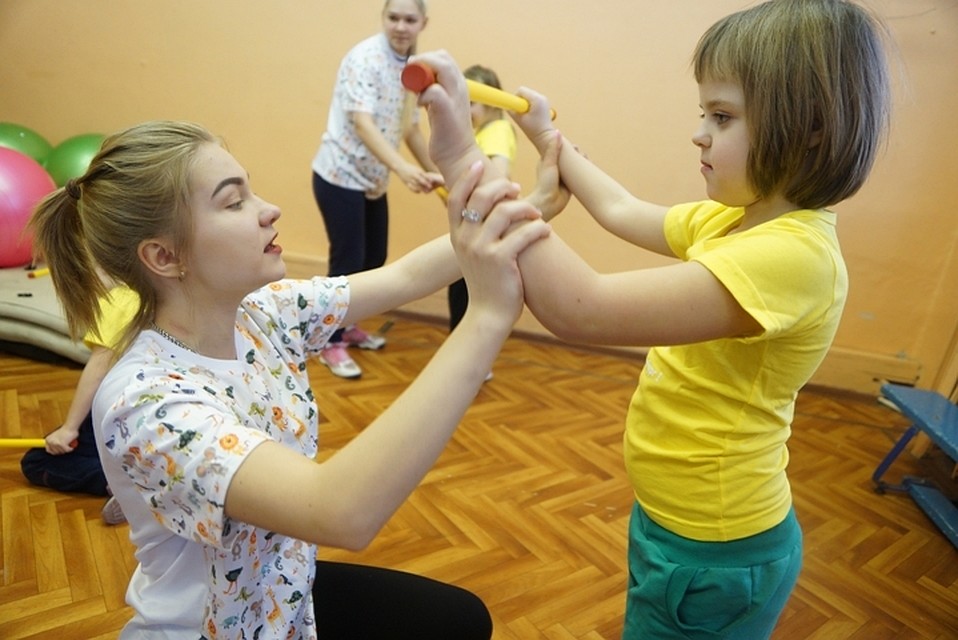 Для особенных малышей, которые хотят заниматься спортом, разработали специальную программу «Юные олимпийцы».