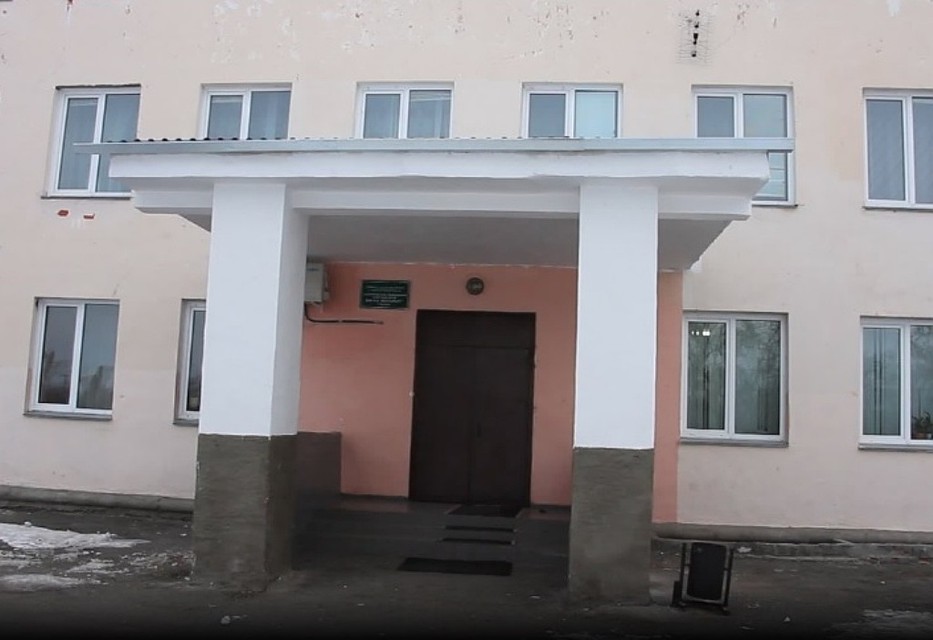 За стенами интерната хранят молчание: ЧП не комментируют.