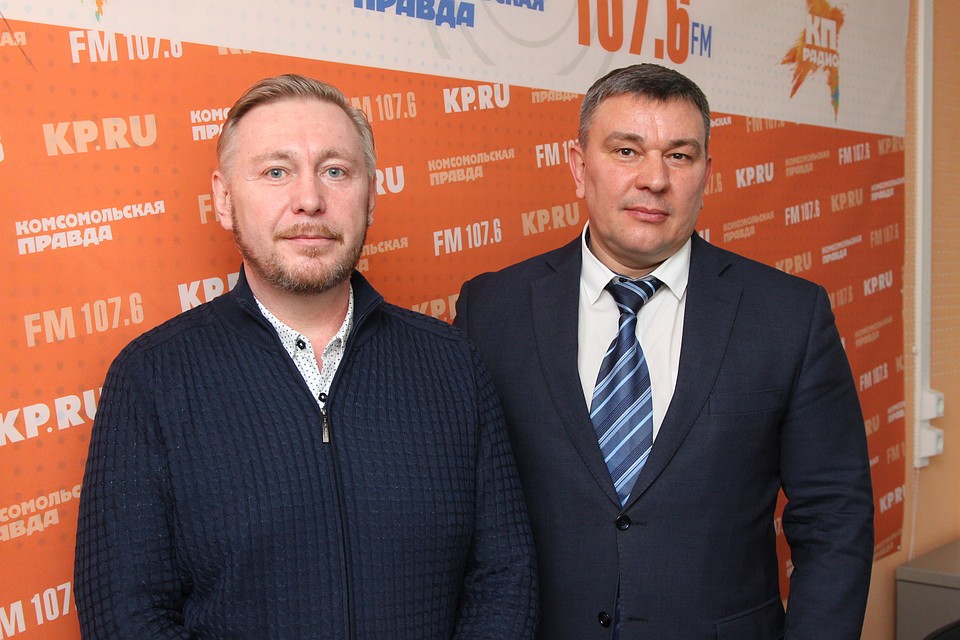 Борис Ломаев - председатель РОО УР «Автомобильная Удмуртия» и Алексей Горбачев - министр транспорта и дорожного хозяйства УР