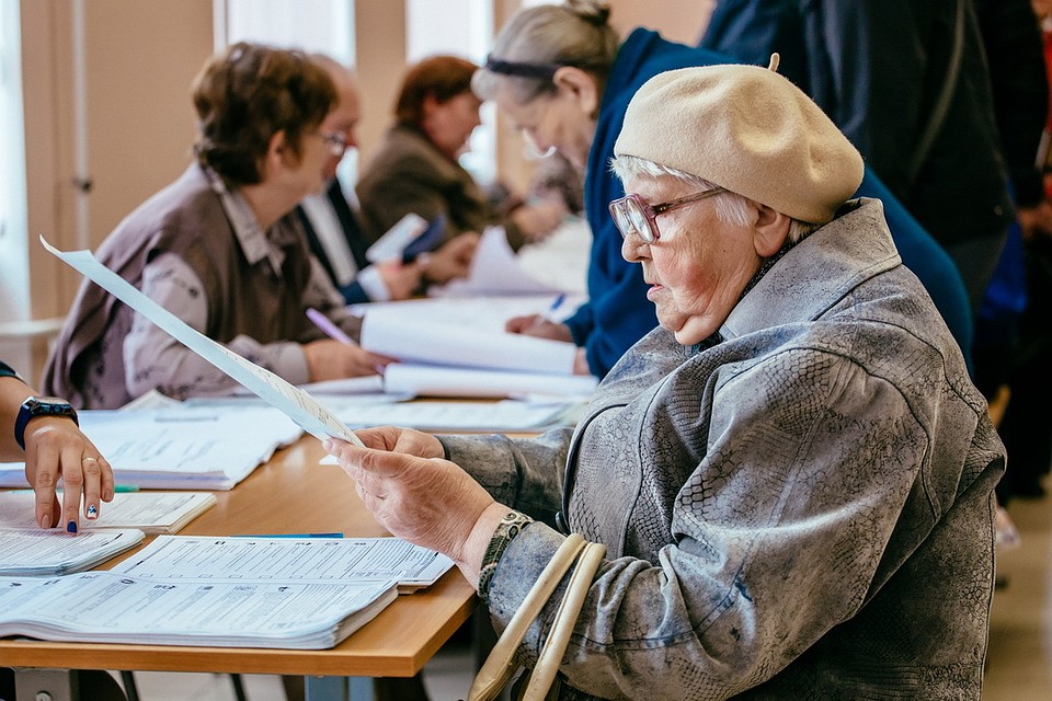 В Пскове по данным на 18:00 проголосовали 58,26 процентов избирателей (98 199).