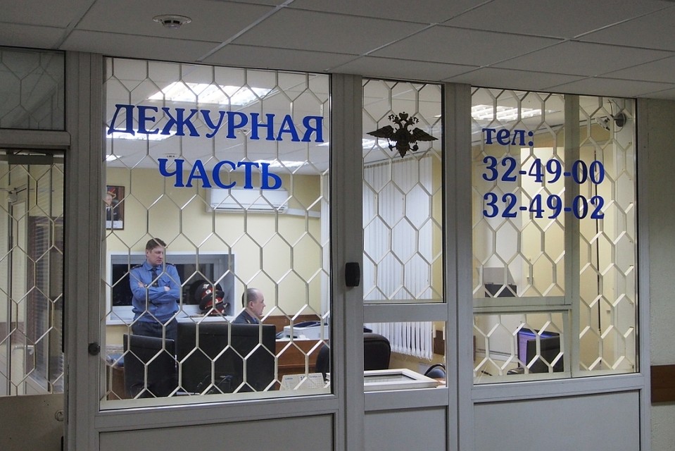 Таксист познакомился с тулячкой и обворовал ее Таксист познакомился с тулячкой и обворовал ее