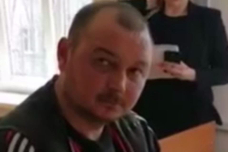 Суд поддержал ходатайство украинской прокуратуры, которая просила арестовать капитана российского сейнера на два месяца.
