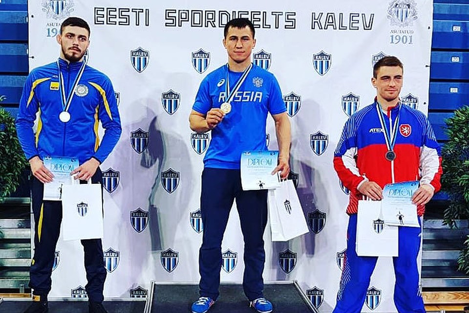 Роман Власов победил на международном турнире «Мемориал Палусалу»