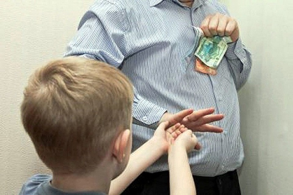 Мужчина не платил сыну алименты