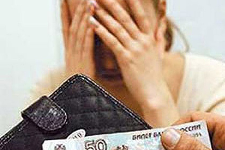 Орловская лже-целительница выманила у пенсионерки 154 тысячи рублей
