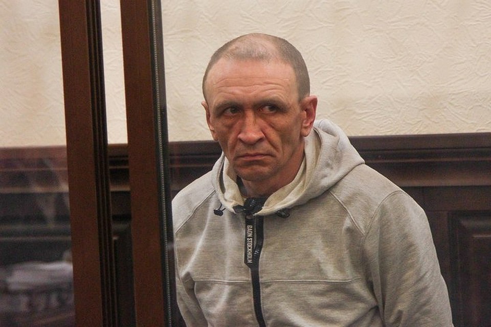 В Кемеровском областном суде началось заседание, где будет рассмотрена апелляционная желоба тушившего "Зимнюю вишню" Сергея Генина