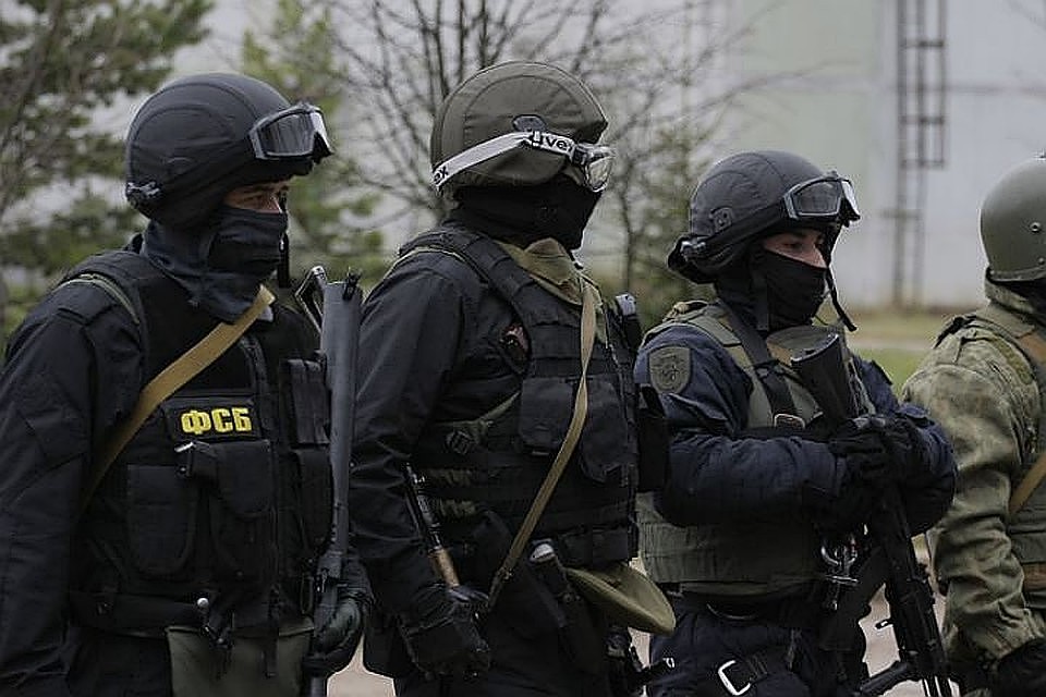 Сотрудники ФСБ в Москве задержали четверых боевиков
