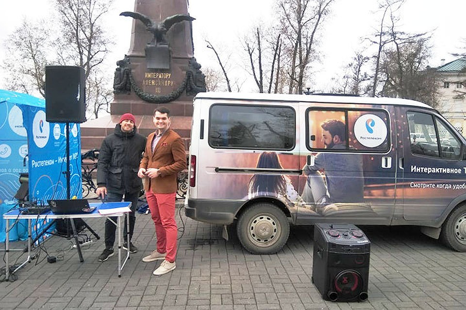 «Ростелеком» в Иркутске представил свои услуги на мероприятии «Голос Победы». Фото: «Ростелеком».