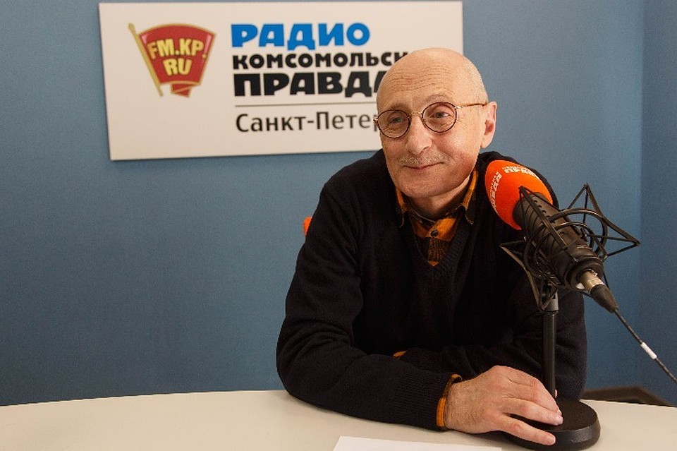 Семен Спивак в студии радио «Комсомольская Правда в Петербурге»