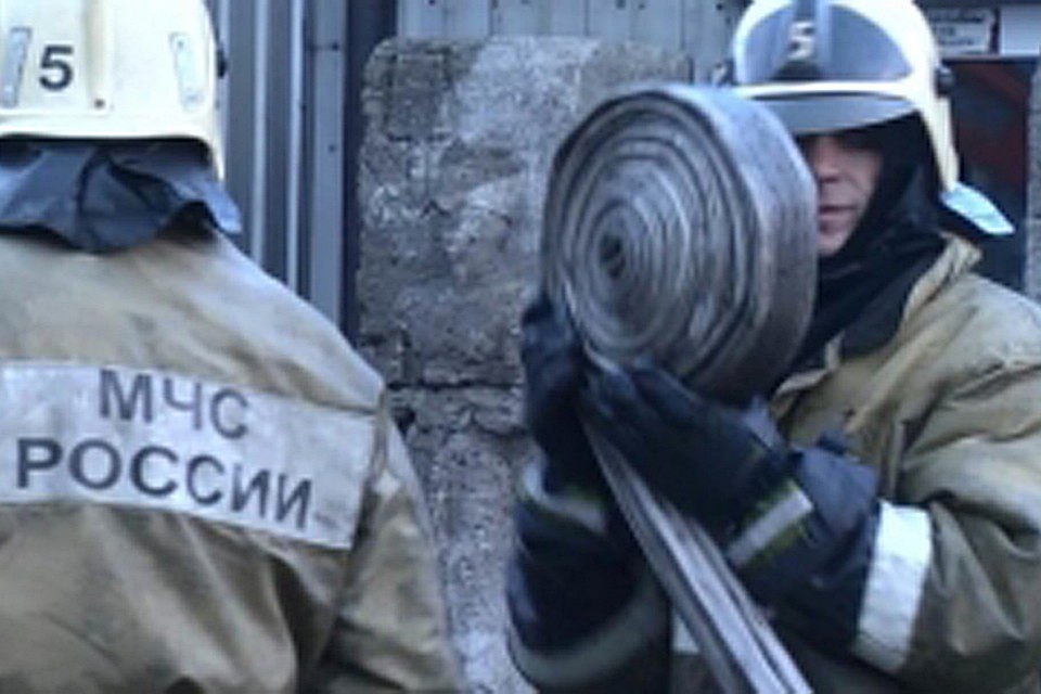 В Комсомольске-на-Амуре дотла сгорел дачный дом