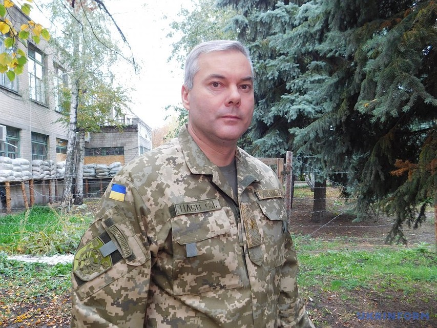 Жителям временно подконтрольных Украине территорий Донбасса уже пришлось столкнуться с первыми результатами деятельности Сергея Наева - им ограничили свободу передвижения. ФОТО : ВКонтакте