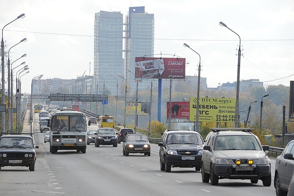 На мосту начался ремонт дороги
