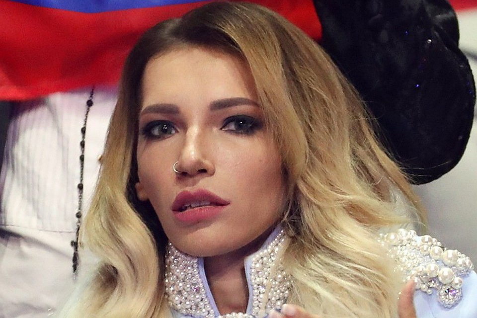 Юлия Самойлова во время оглашения результатов голосования "Евровидения". ФОТО Вячеслав Прокофьев/ТАСС