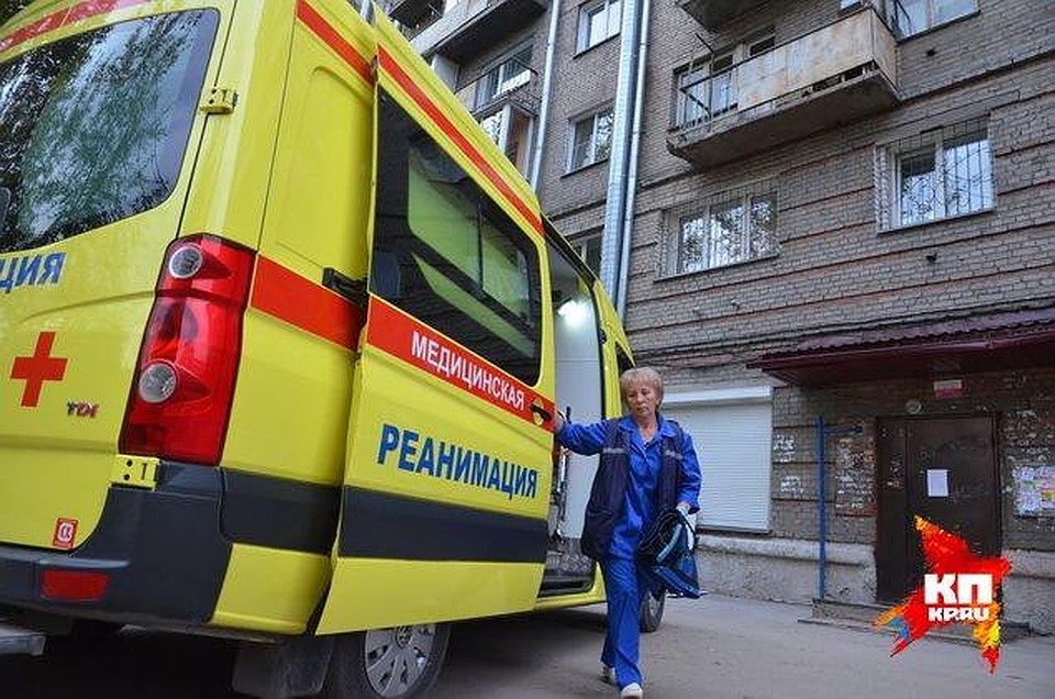 Кемеровские врачи рассказали о состоянии выпавшего из окна пятого этажа трехлетнего малыша