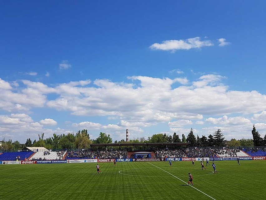 Сегодня даже небо в цветах "Ротора".