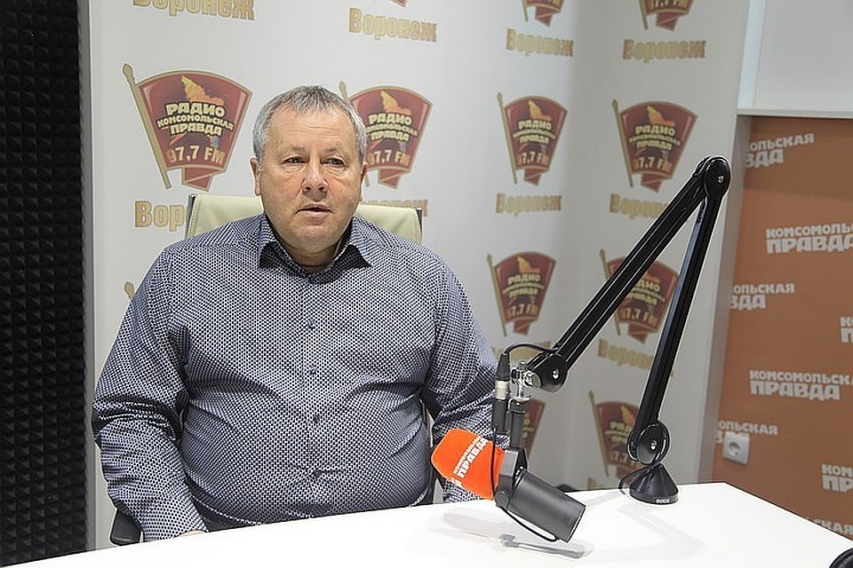 Павел Гусев был главным тренером "Факела" четыре года.