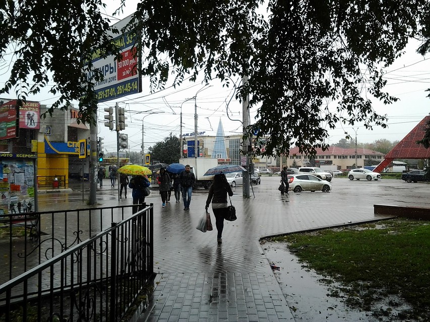 6 июня: ночью без осадков, днем небольшой дождь.