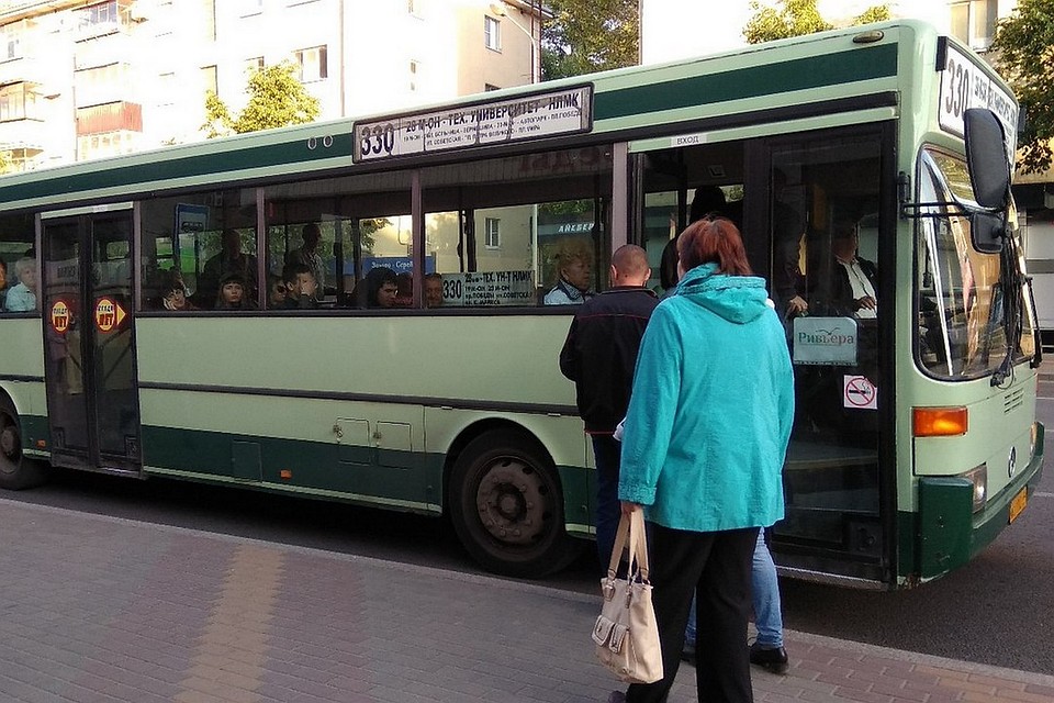 Горожане хотят продлить время движения общественного транспорта