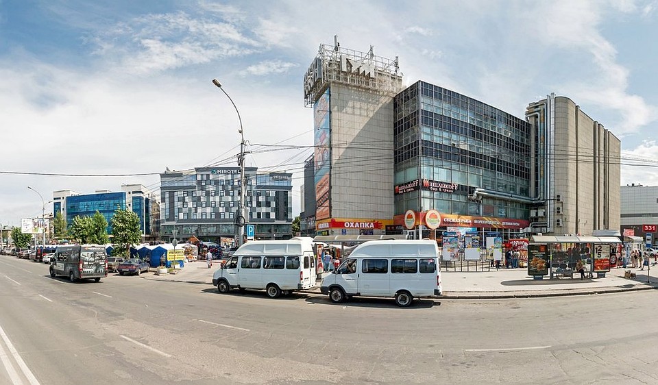 В Новосибирске возле ГУМа может появиться трёхэтажная парковка.