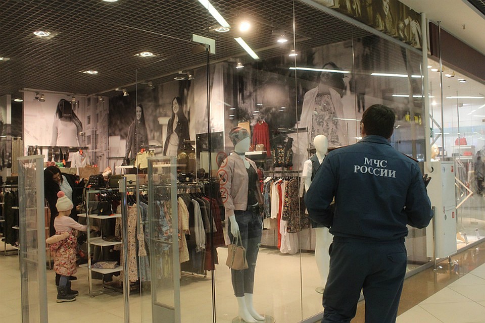 В Хабаровском крае закрыли еще два торговых центра из-за нарушений пожарной безопасности