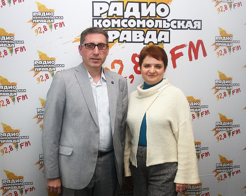 бизнес-эксперт Александр Дейч и создатель проекта "Careera&LIFE" Марина Францева