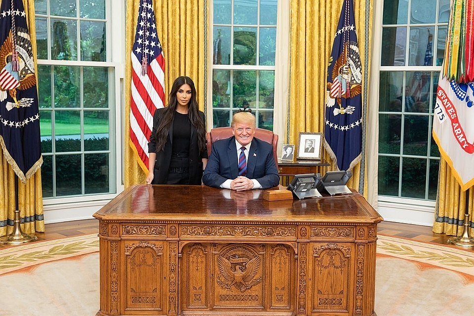 Ким Кардашьян и Дональд Трамп в Белом доме