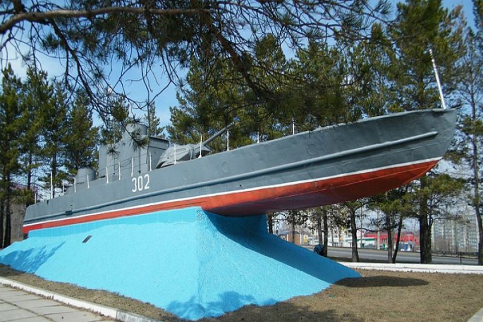 Памятник морякам-амурцам восстановят хабаровские корабелы