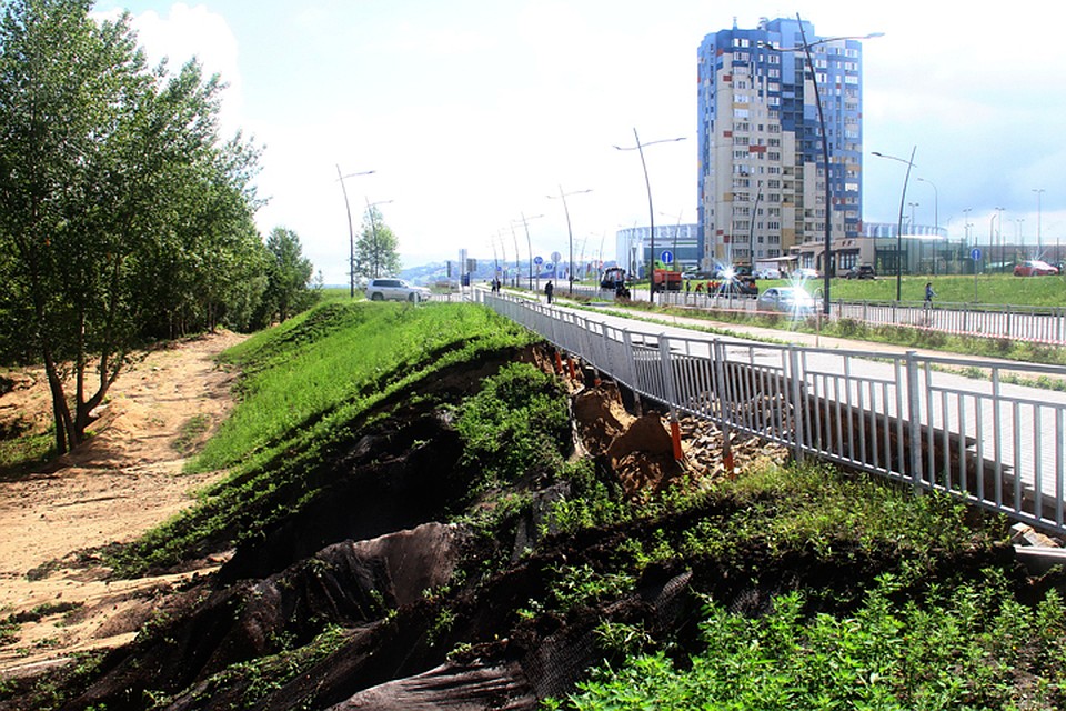 Ливень вскрыл серьезные проблемы с ливневой канализацией в городе