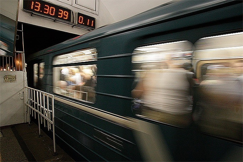 В ночь на 12 июля метро и МЦК будут работать до трех часов