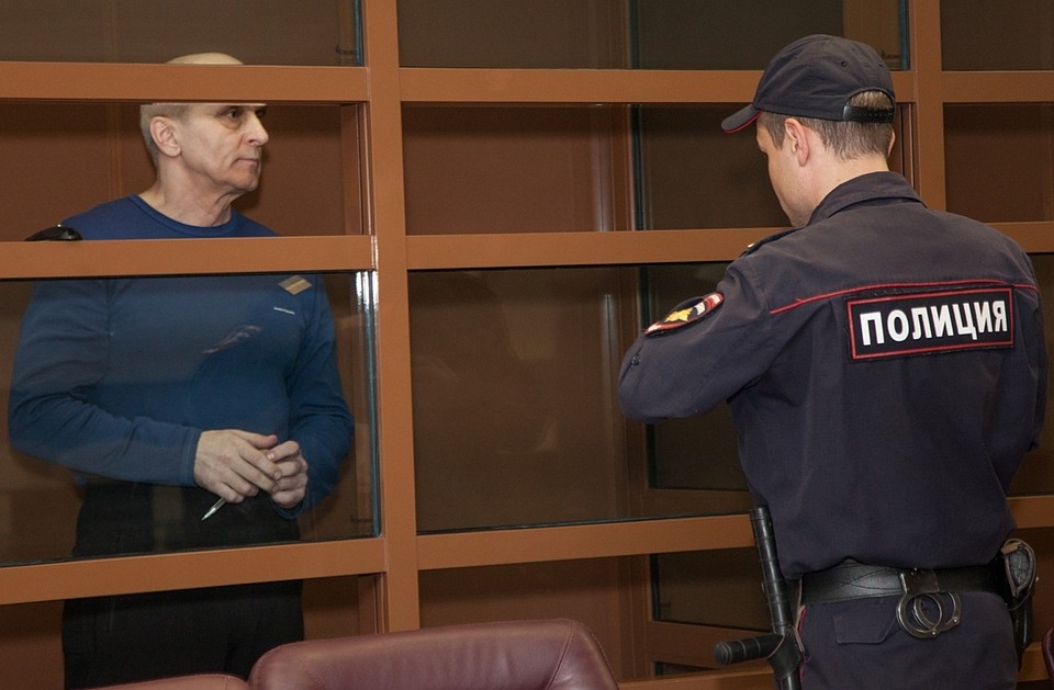 Евгений Смирнов признан виновным в двух убийствах