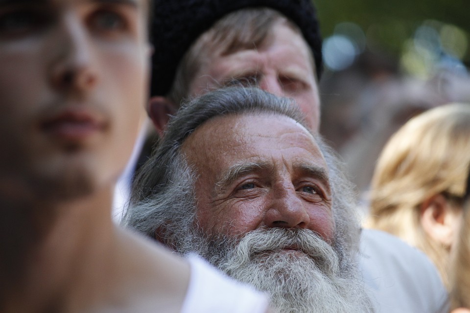 Мы узнали, что думают о проблеме работодатели и сами пенсионеры