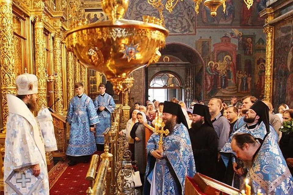 После службы митрополит Савва поблагодарил всех за труды и молитвы. Фото: пресс-служба Новоспасского монастыря