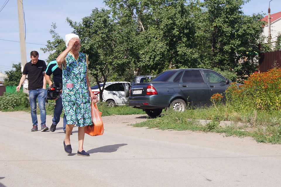 Всю последнюю неделю журналисты за Марией Андреевной ходят по пятам. Фото: Ольга СЕРГЕЕВА.