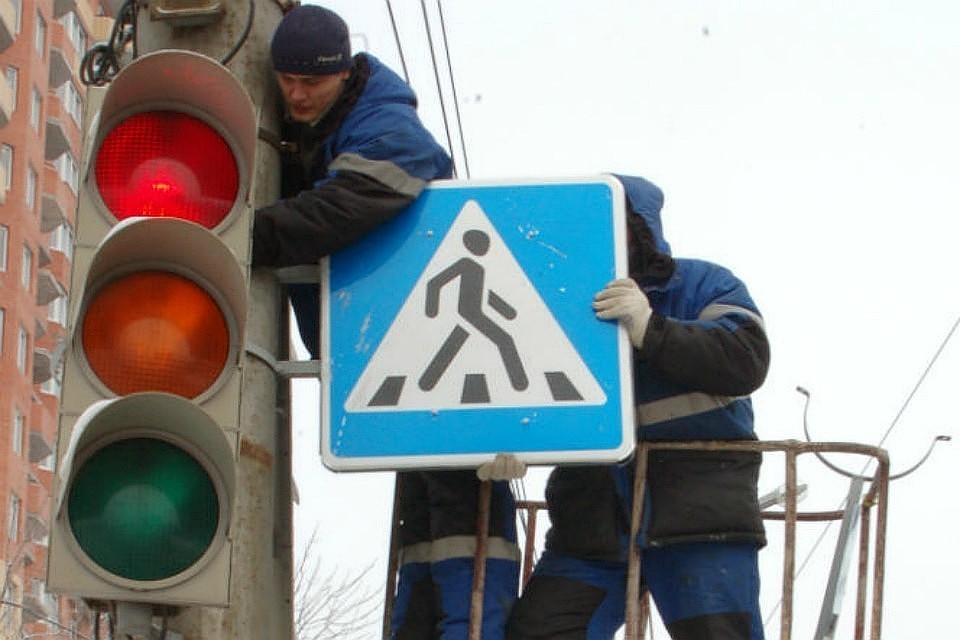 Водителей просят соблюдать правила проезда нерегулируемых перекрестков.
