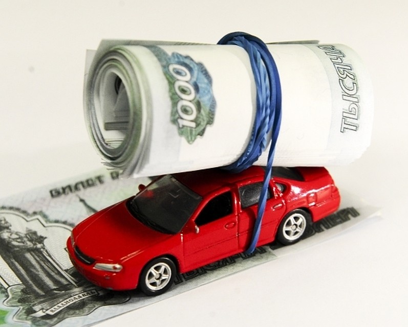 В Хабаровске после аварии испорченное авто и лечение автолюбительницы оплатят дорожники