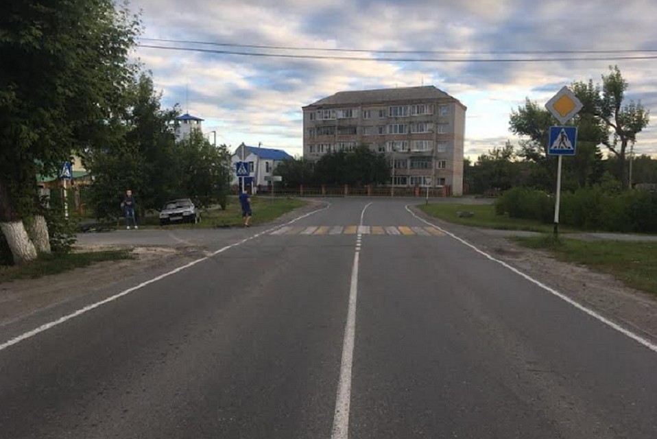 В Тюмени под колеса автомобиля попал 7-летний мальчик. Фото ГИБДД Тюменской области