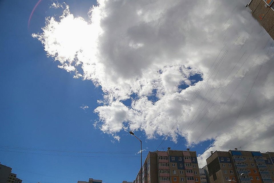Остается надеяться, что это была ложная тревога, и заморозки в Красноярск придут только с наступлением осени.
