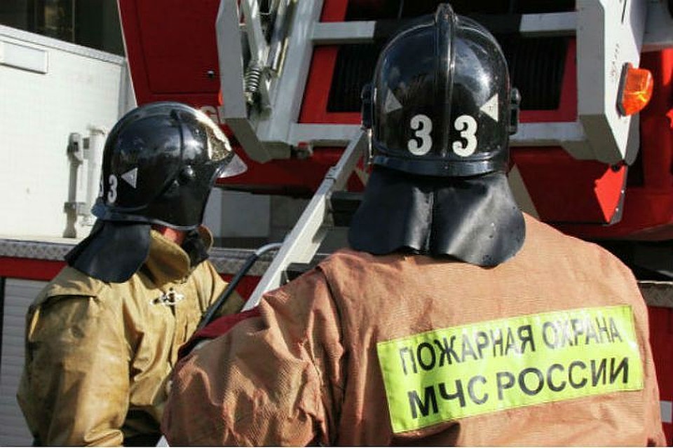 С огнем боролись почти полтора часа