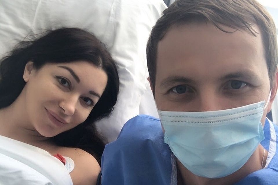 Роман и Лариса Павлюченко в клиническом госпитале "Лапино".
