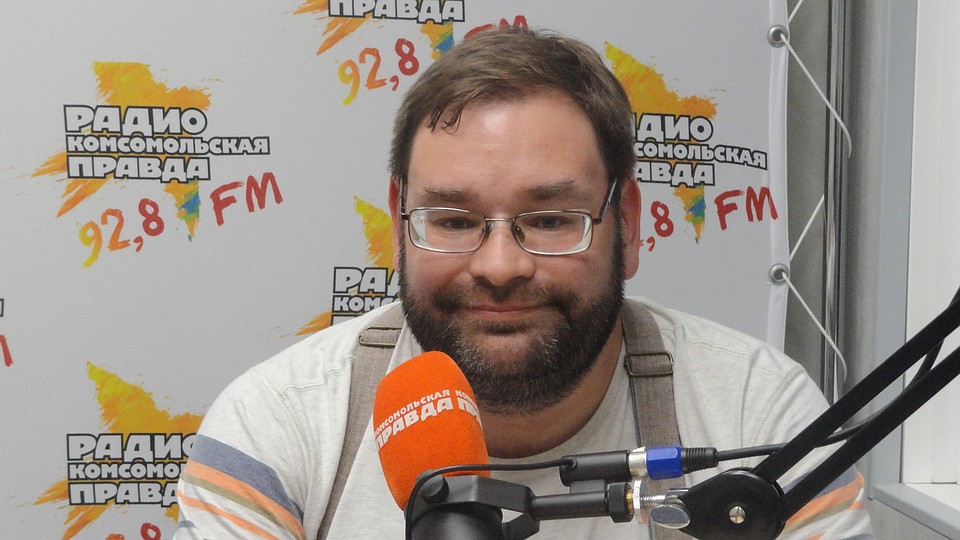 Старший преподаватель ВГИК, преподаватель и куратор в Московской школе кино, шеф-редактор отдела документальных фильмов и сериалов телеканала «Россия-Культура» Всеволод Коршунов